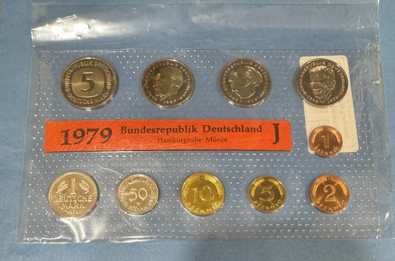 1979 J GERMAN MINT MARK  SET     HAMBURG   GEM ~ 10 COINS