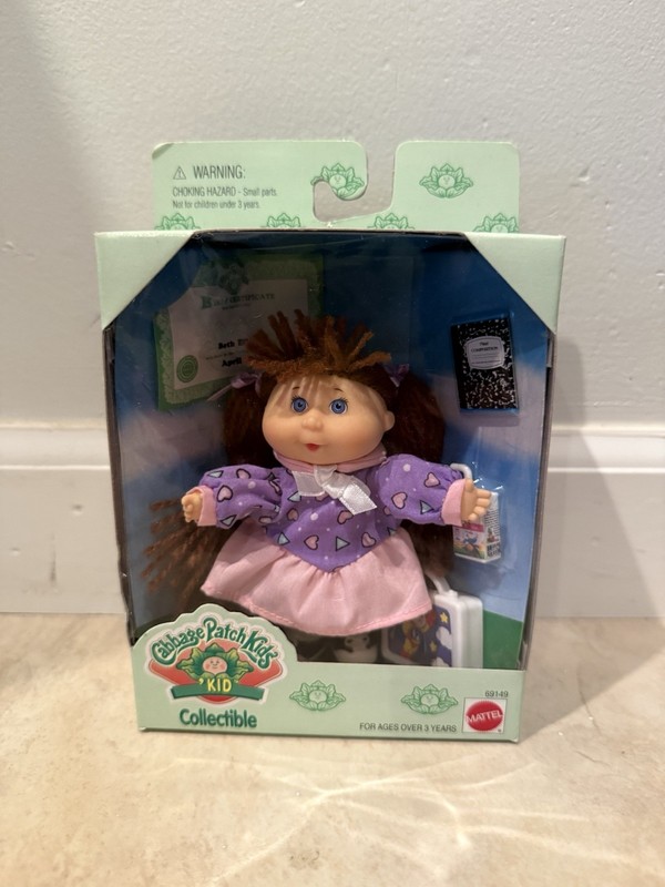 Vintage 1995 Mattel Cabbage Patch Kids Kid Collectible #69149 Beth NEW NIB