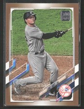 Luke Voit 2021 Topps #186 Gold /2021 New York Yankees