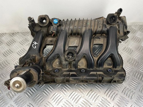 Mercedes C200 CGI W204 Ansaugkrümmer A2710903037  271.820 PFF5225