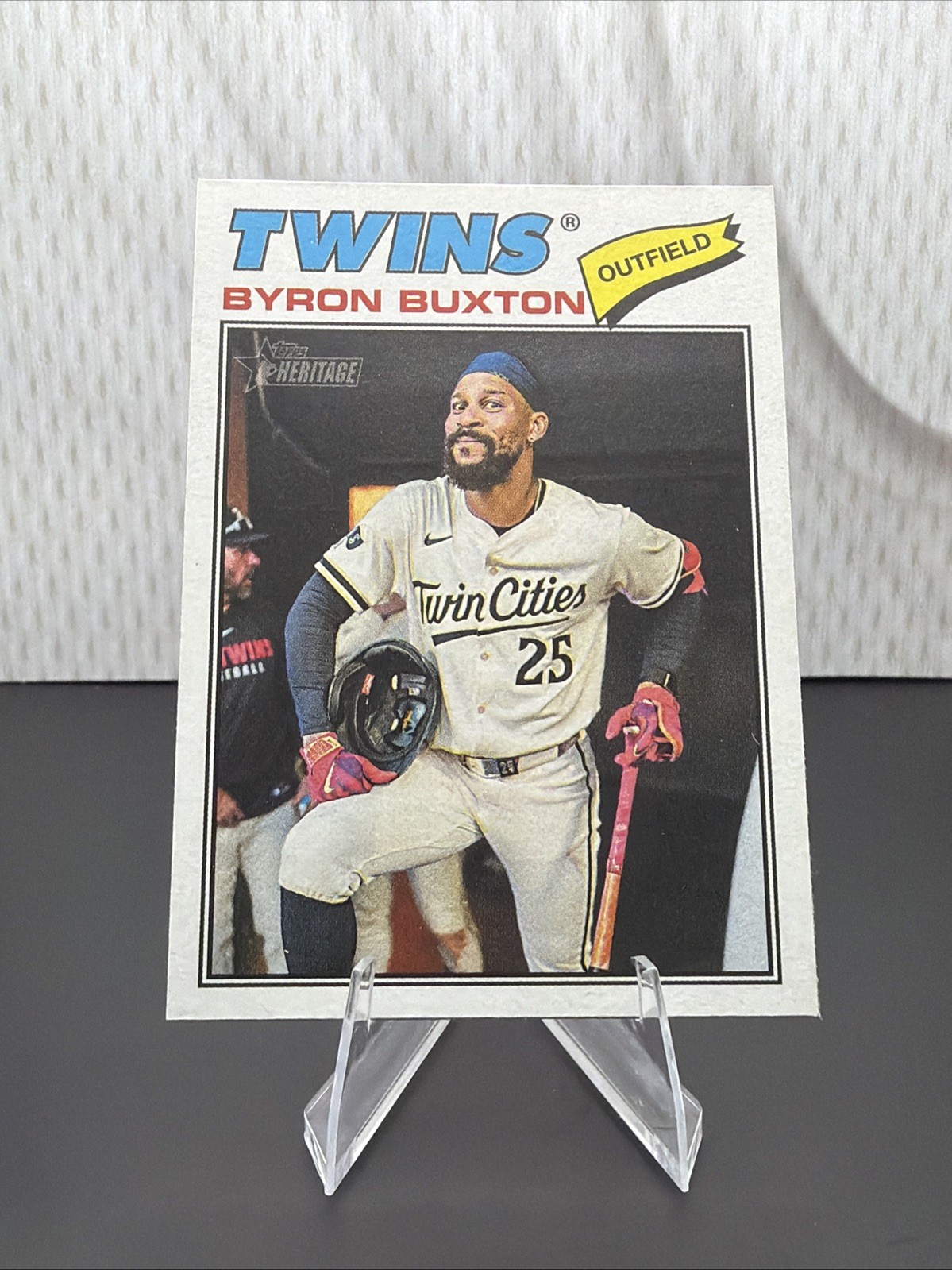 2026 Topps Heritage Byron Buxton Image Variation Minnesota Twins SP #253