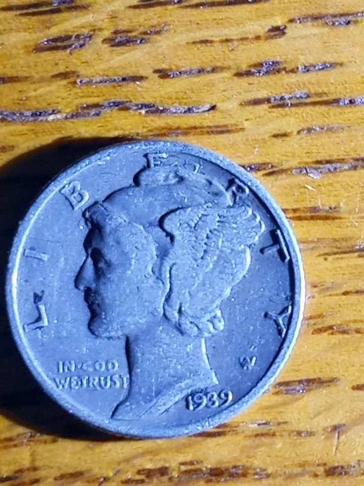 1939-W Mercury Dime Coin Actual US Piece of History Silver 10 Cent US Coin - Image 2 of 2