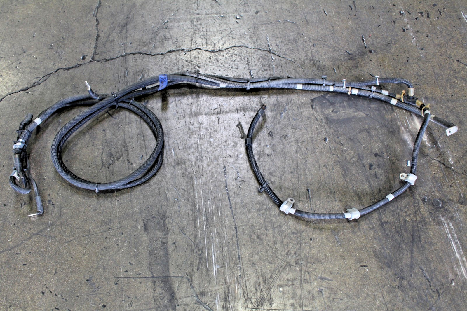 Lamborghini Aventador LP700, Engine Power Wire Harness, Used, P/N 470971220B