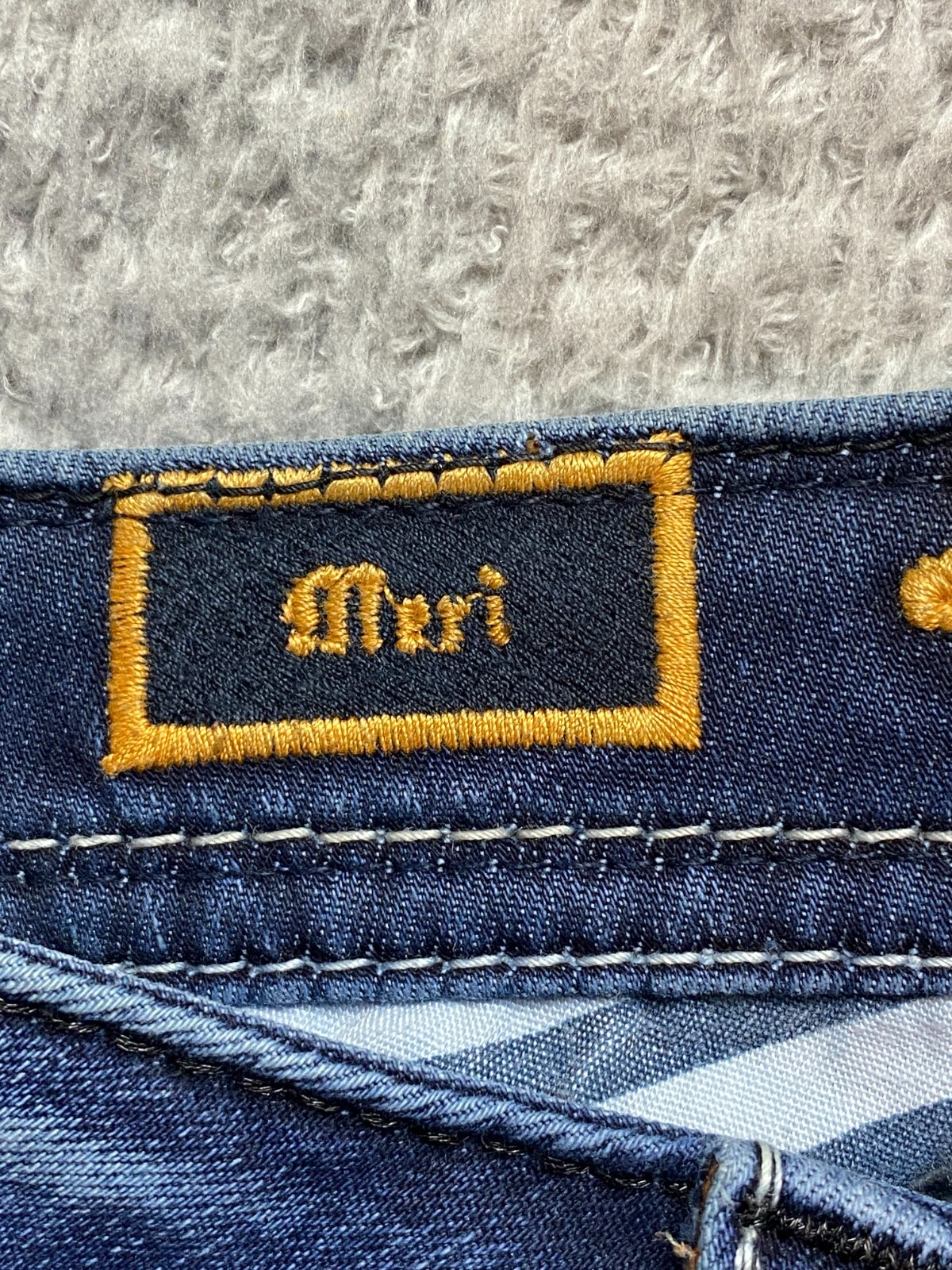 Picture 4 of 17
