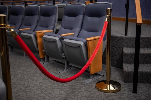 Ganchos de cuerda de terciopelo con soporte rojo de 6 pies latón espectáculo control de multitudes barrera seguridad - Imagen 3 de 22