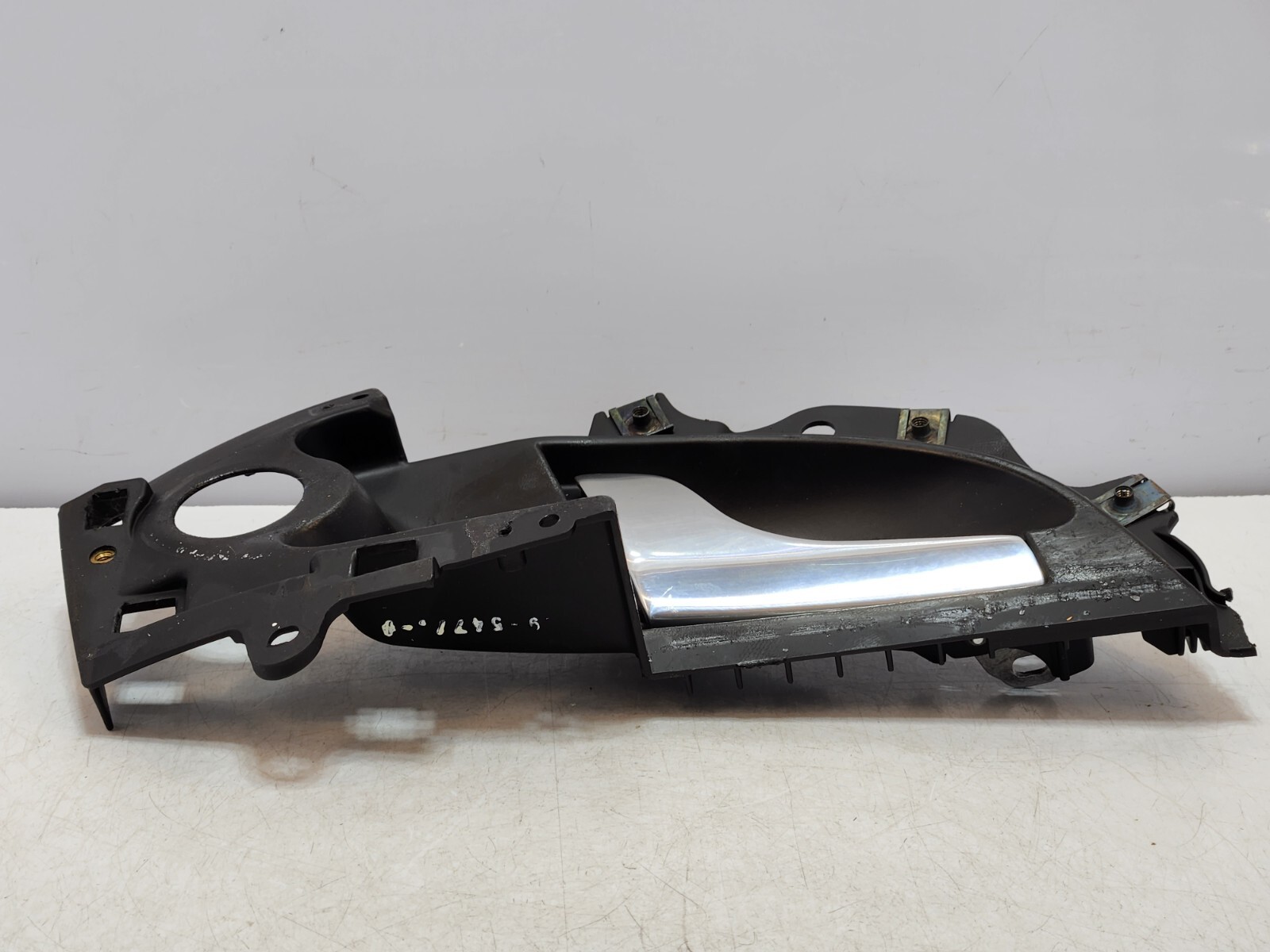 ✅ 03-12 OEM Maserati Quattroporte M139 Rear Right Interior Door Pull Handle