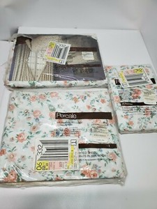 Vtg-JCPenney-Percale-Sheet-Set-Flowers-1970S-full-Twin-size-set-New-Floral