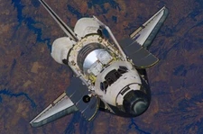 Space Shuttle Discovery Headed to International Space Station Photo 5" x 7"