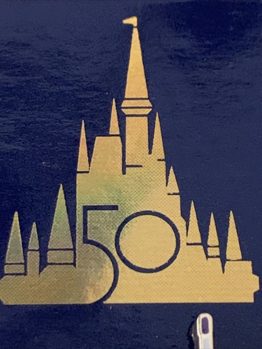 Disney Walt Disney World 50th Celebration 4 Parques Iconos Pin Set Nuevo con Tarjeta - Imagen 8 de 10