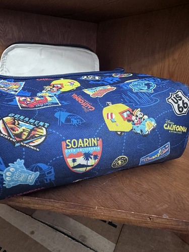 Bolso de mano aislado para caja de almuerzo de los parques Disney de California Adventure - Imagen 3 de 12