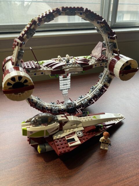 LEGO Star Wars Jedi Starfighter with Hyperdrive Building Kit - 825 Pieces (75191) for sale