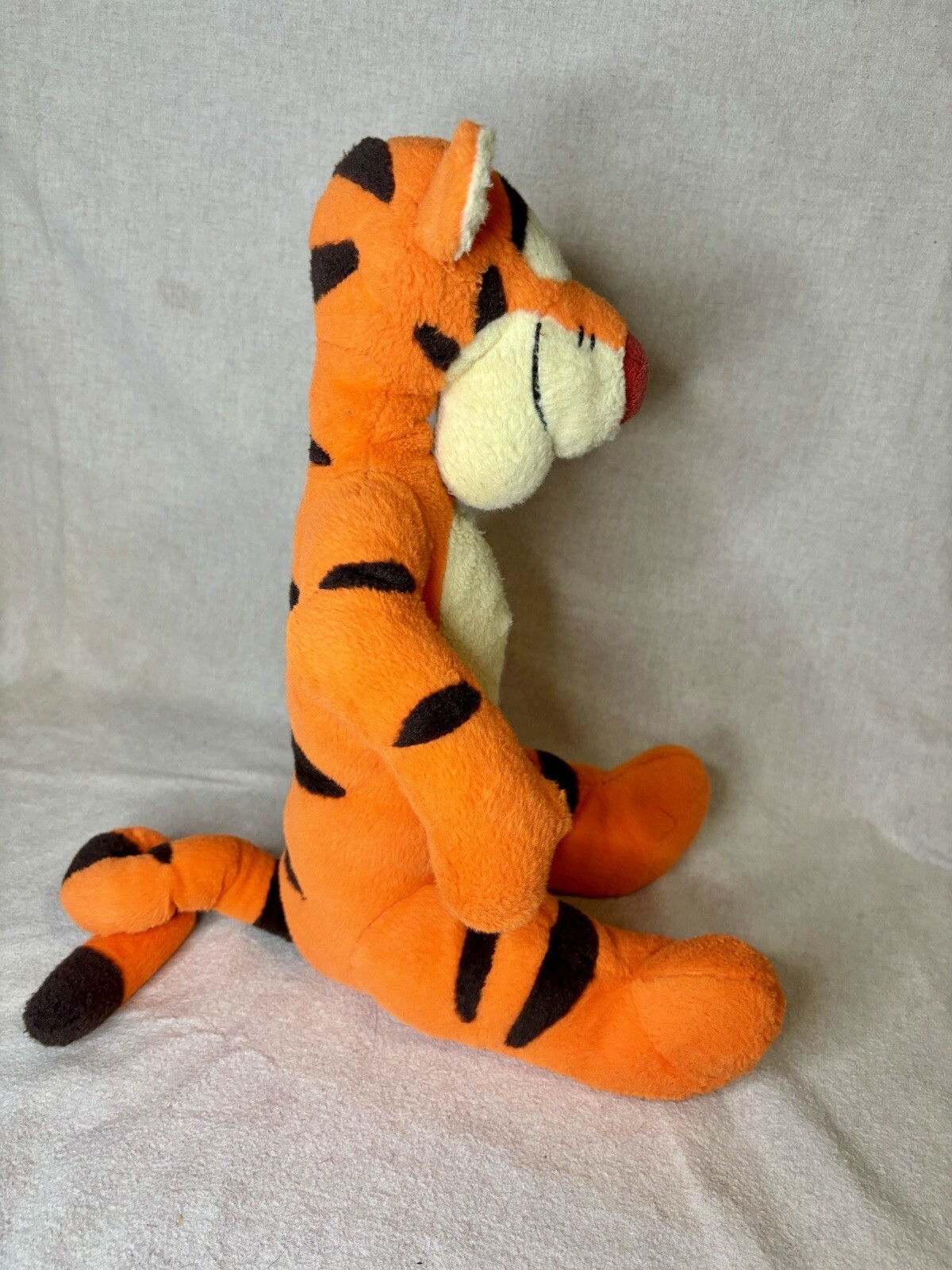 Disney Store Exclusive Winnie the Pooh Tigger Plush with Springy Tail ...