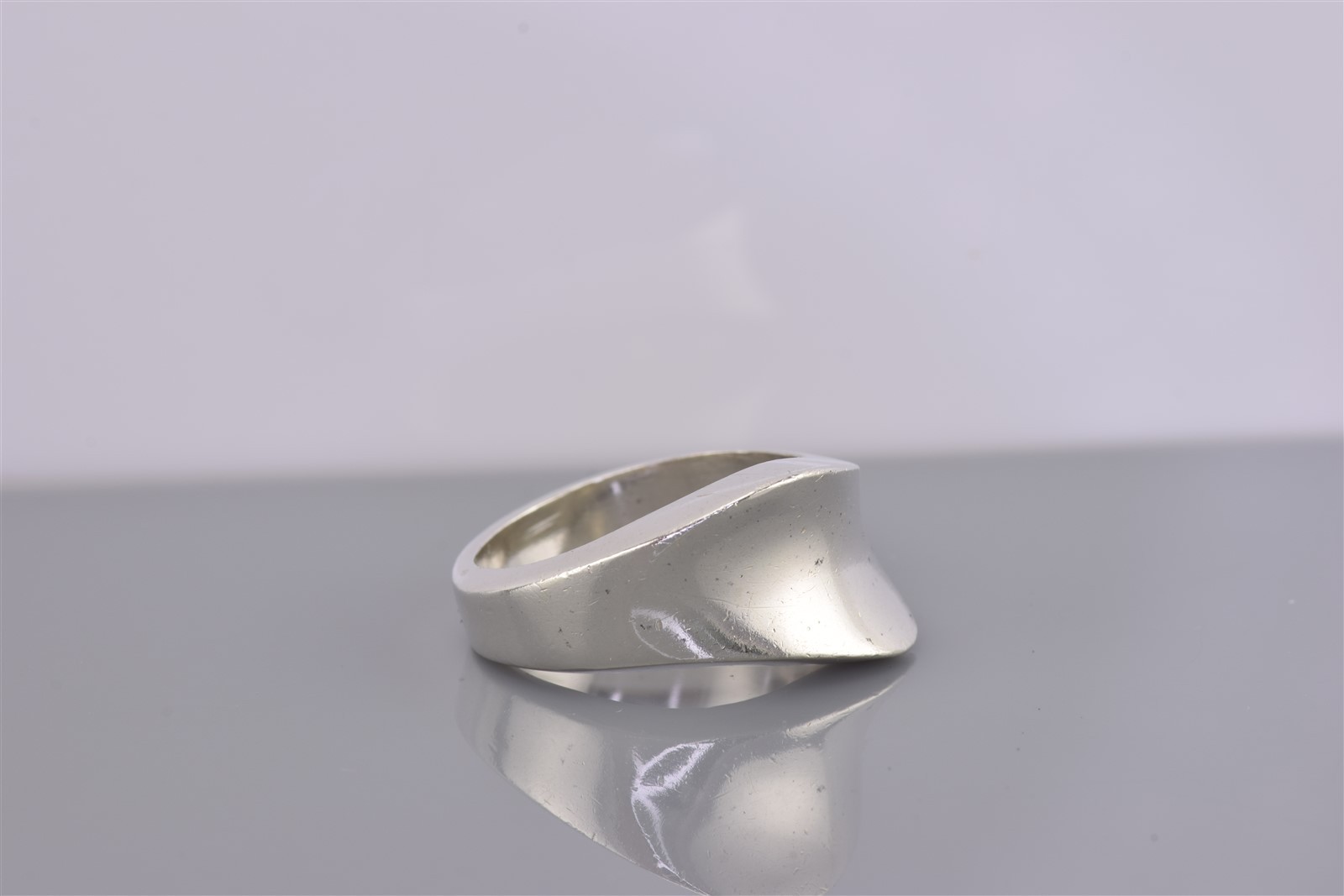 Sterling Silver Solid Wavy Concaved Modernist Ban… - image 1