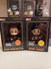 Thrilljoy Pix Hot Topic Sobrenatural Bobby Singer Chase And Dean Set