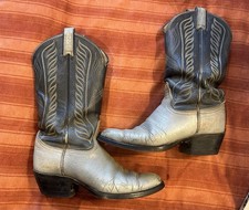 Vintage Tony Lama 8056 Western Cowboy Boots 7B Two Tone Leather USA Snip Toe