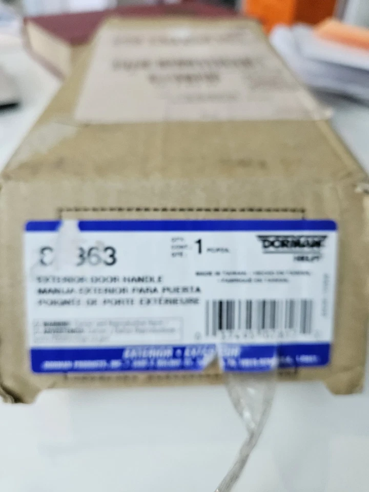 Manija de puerta exterior Dorman 80863 conductor delantero lado izquierdo para Toyota Tundra Foto 2 de 4