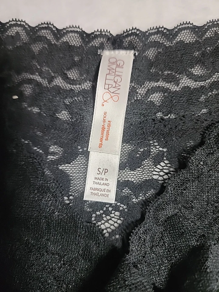 Bragas de encaje negras pequeñas hipster Gilligan & OMalley Foto 2 de 4