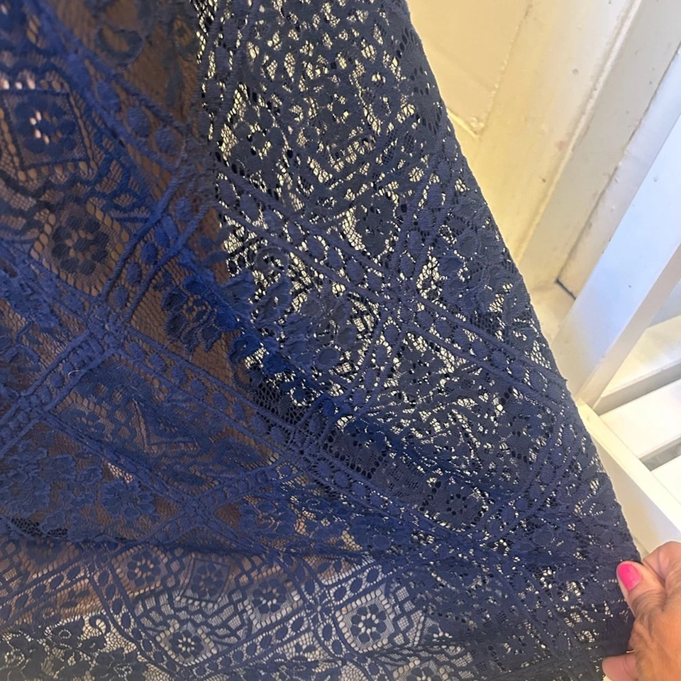 Vestido de noite formal de casamento Tadashi Shoji elegante azul marinho renda 12 - Imagem 4 de 4