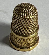 Antique Victorian 14K Gold Sewing Thimble Hand Engraved Scrolling Filigree sz 5