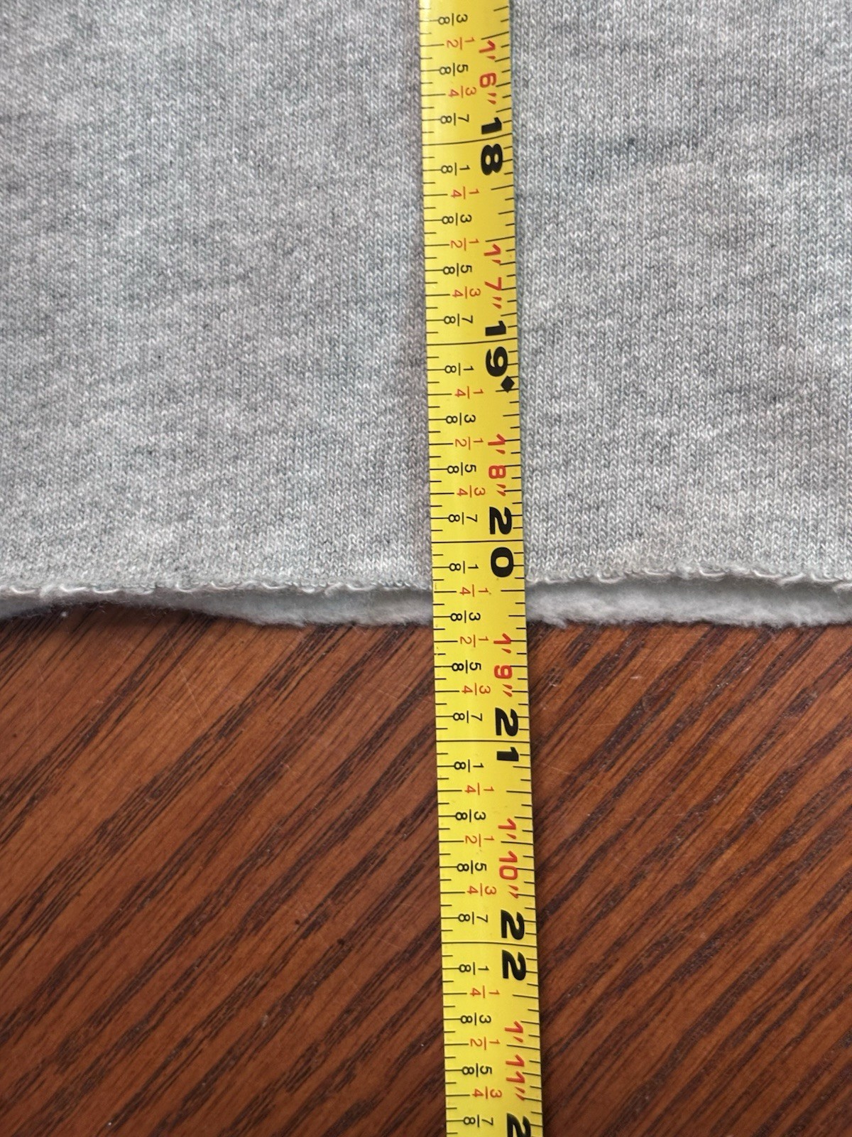 Levi’s Women’s Cropped Sweatshirt Gray Green LS Logo Size L NWT $69.50 Raglan image 8