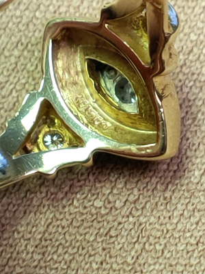 Vintage 10K yellow Gold Robert Morris College Ring With Diamonds