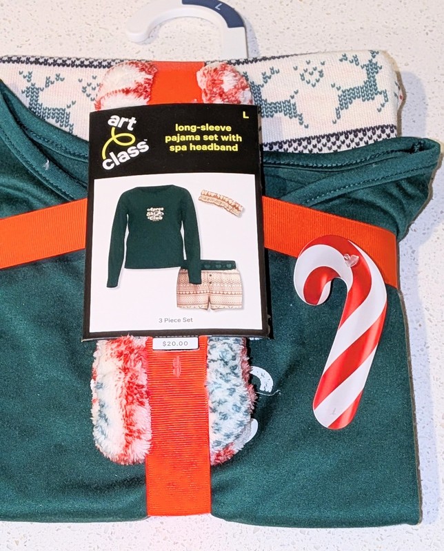 NWT, 3pc,Green/White/Red, Long Sleeve Shirt, Shorts And Headband PJ Set-Girls Lg