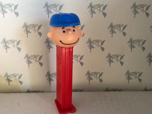 PEZ - Peanuts Series - Choose Character and Condition form Pull Down Menu - Picture 22 of 24