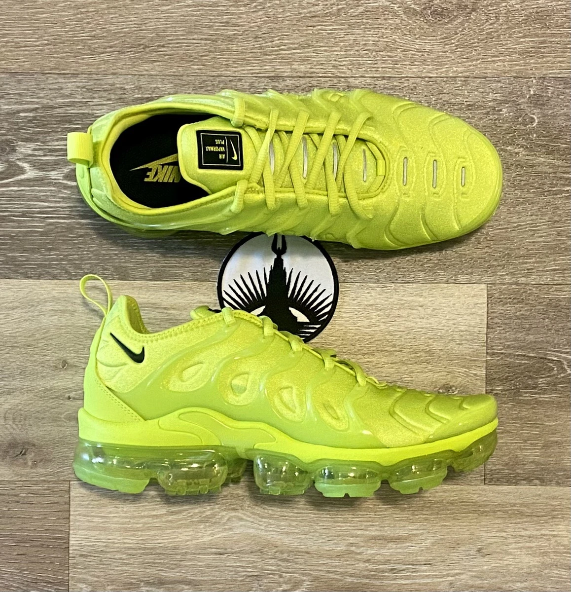 Nike Air VaporMax Plus Tennis Ball Womens Lifestyle Shoes Neon