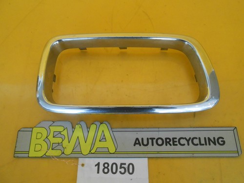 Kühlergrill /  Niere / Rahmen rechts     BMW 7er E38     Bj.96       Nr.18050