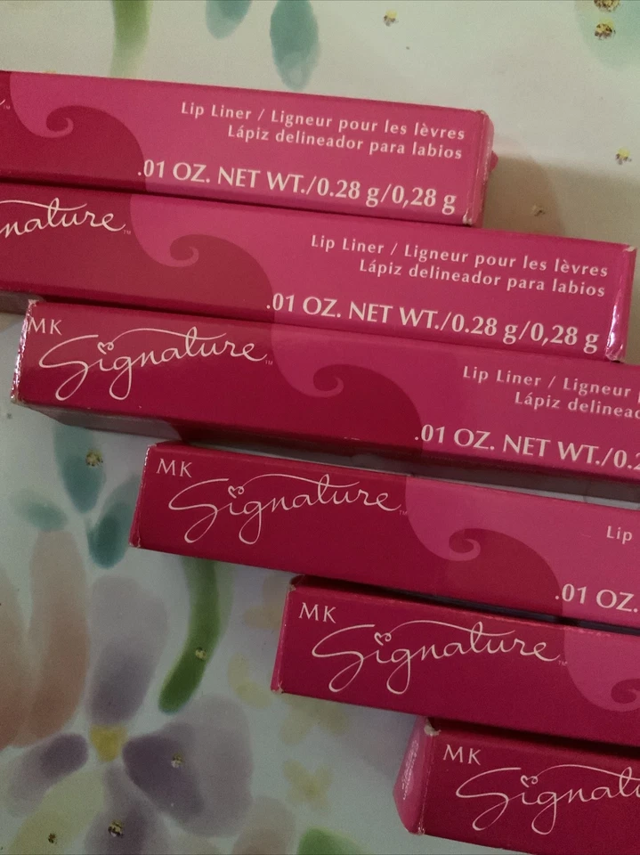 NIB Mary Kay Signature Lip Liner (Short Style) 6 Shades SALE FOR ALL 6-One Price - Image 3 of 4