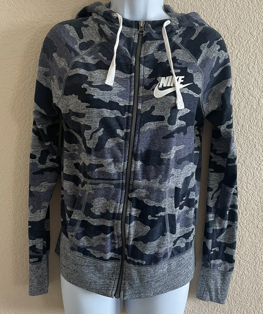 Nike Women s Size XS Blue Sportswear Gym Vintage Camo Print Hoodie Ligthweigth