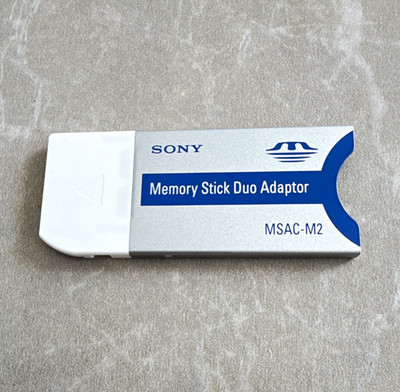 Sony Kartenadapter MSAC-M2 für Sony Memory Stick Duo (Memory Stick Duo Adapter)