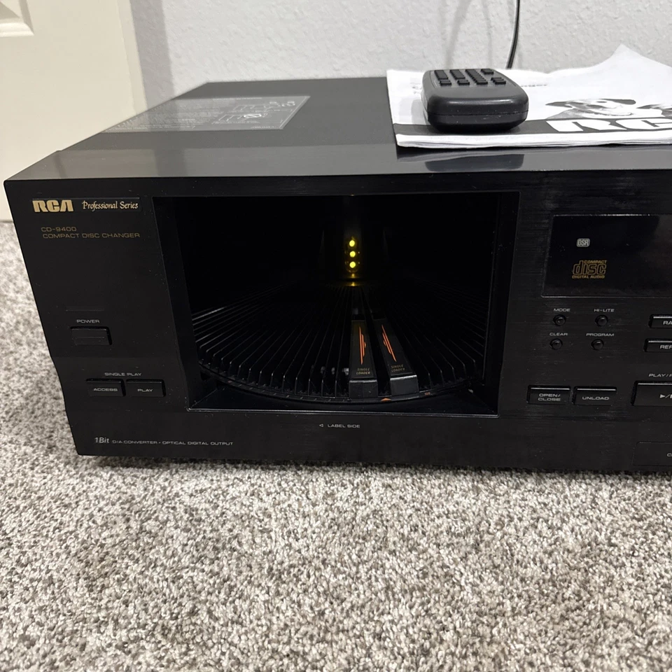 RCA 101 Disc CD Changer CD-9400 compact Disc Changer TESTED & WORKING W/Remote - Image 4 of 4