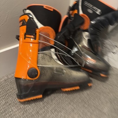 FULL TILT FIRST CHAIR Freestyle Alpine Ski Boots Mondo 29.5