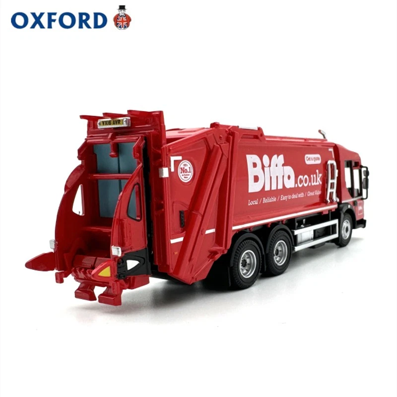 1:76 Dennis Garbage Truck Red Die-Cast Metal Model Car Collectible Miniature - Image 3 of 4