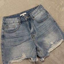 Veveret Shorts Women's Small Blue Distressed Frayed Hem High Rise Whiskered Wash