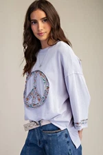 Easel Women's Floral Peace Sign Mineral Washed 3/4 Sleeve Top in Lavender