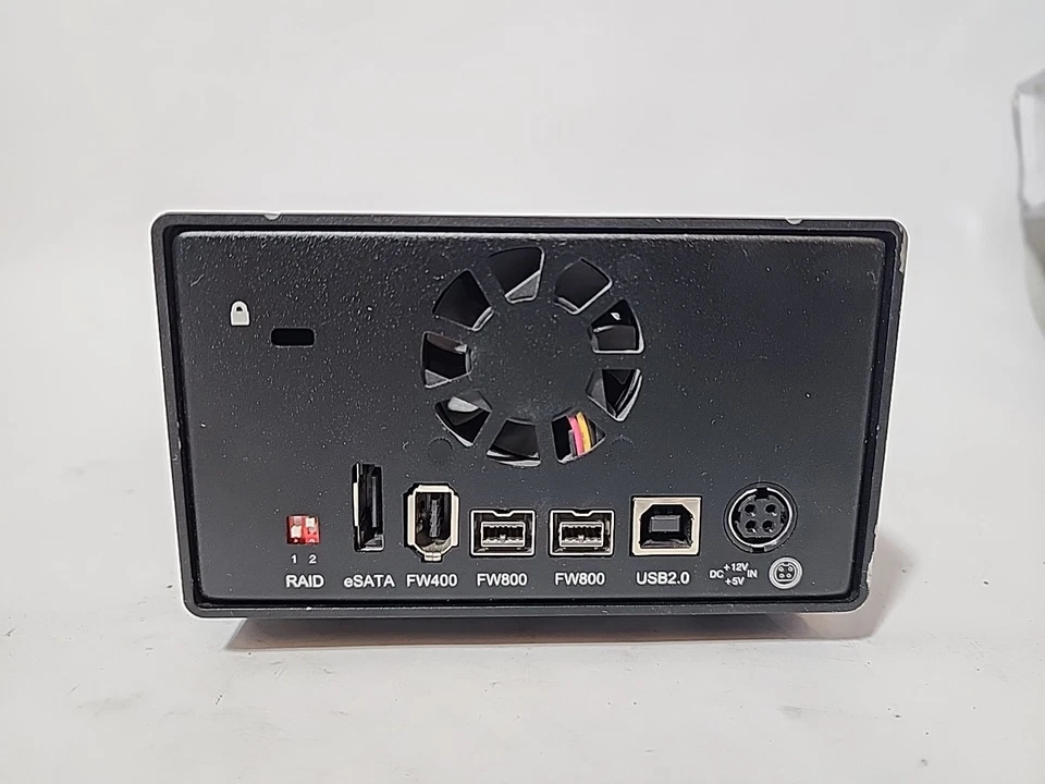 Akitio Taurus Super-S3 LCM 4 TB USB 3.0 External Hard Drive (unit Only No Cord) - Image 3 of 4