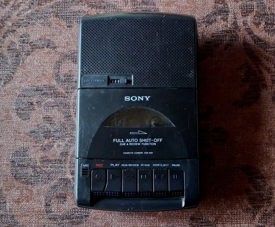 SONY TCM-919 MAGNÉTOPHONE Dictaphone Cassette Enregistreur (B-978) EUR 49,99 - FR