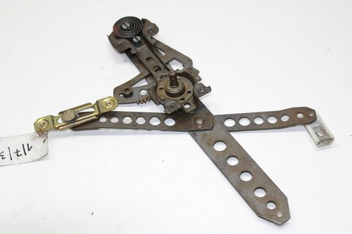 VW Golf I 1 Cabriolet   FENSTERHEBER Rechts Hinten 155847272A