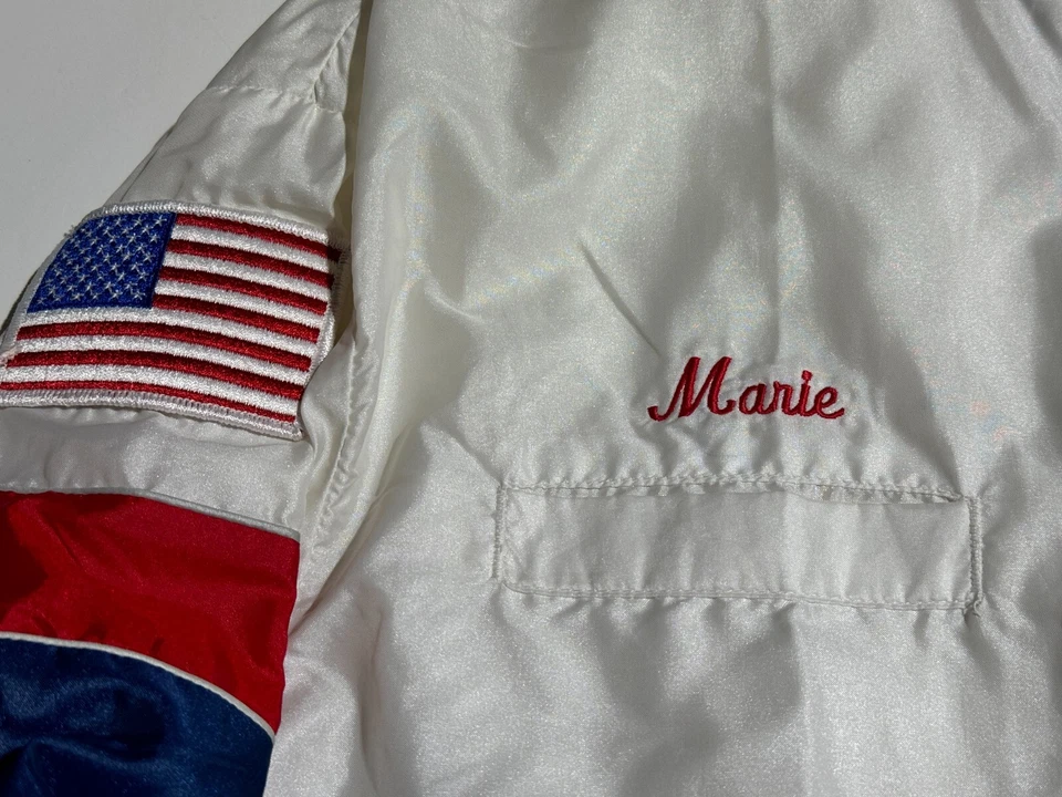 Chaqueta de nailon King Louie Pro Fit blanca Dairy Queen Racing XXL de 1980 Foto 4 de 4