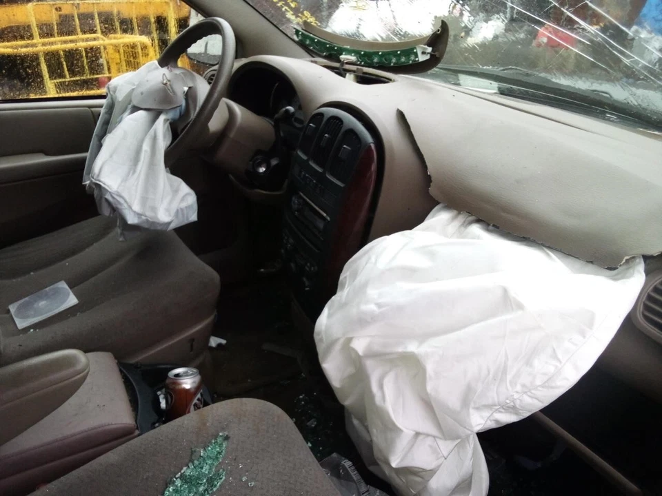 Medidor de velocímetro usado se adapta a: Chrysler Town & Country Cluster 2002 4 velocidades MPH Gr Foto 4 de 4