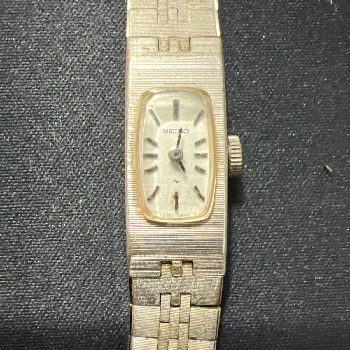 Vintage Seiko 1520-3339 Wind-up Analog Women's Watch Sz. 6 1 Vintage Seiko 1520-3339 Wind-up Analog Women's Watch Sz. 6 1