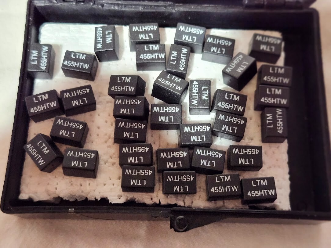 Integrated Circuit Chips 1000's of op apms, leds, etc. too many to list