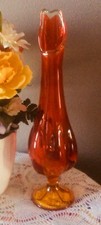 Vtg L.E. Smith MCM Viking Glass 6 Petal 17" Swung Vase in Persimmon Amberina