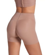 Leonisa Womens Undetectable Padded Butt Lifte...