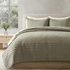 Light Sage 100 Cotton King Quilt Set, Soft Striped Coverlet 2 Shams