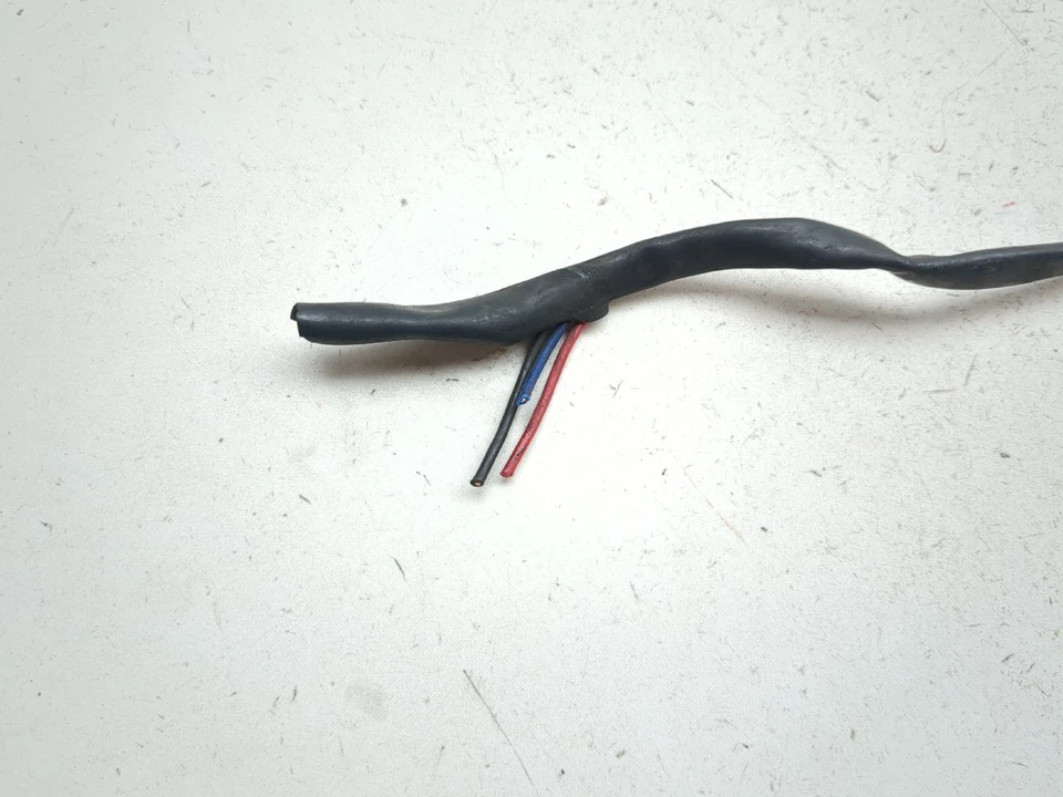 04-09 Luz trasera Luz de freno trasera Triumph Rocket 3 III Lámpara Lente Foto 3 de 4