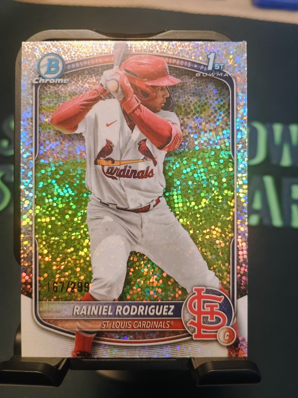 2025 BOWMAN CHROME RAINIEL RODRIGUEZ 1ST BOWMAN SPECKLE REFRACTOR /299