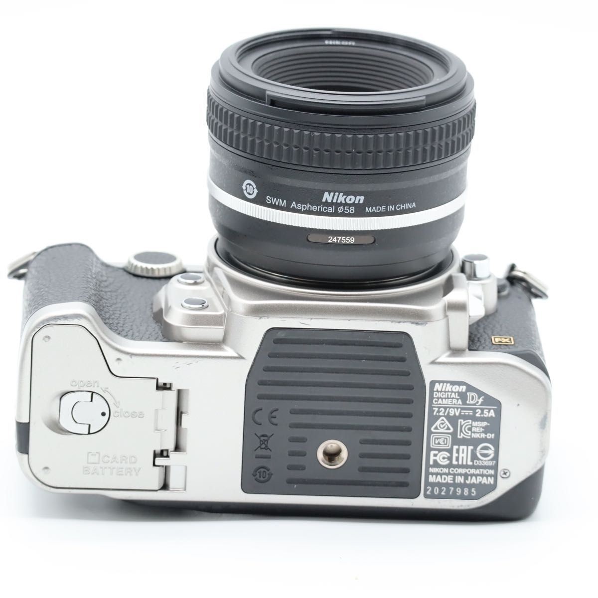 Nikon Df Digital SLR Camera 50mm f/1.8G Special Edition Kit Silve